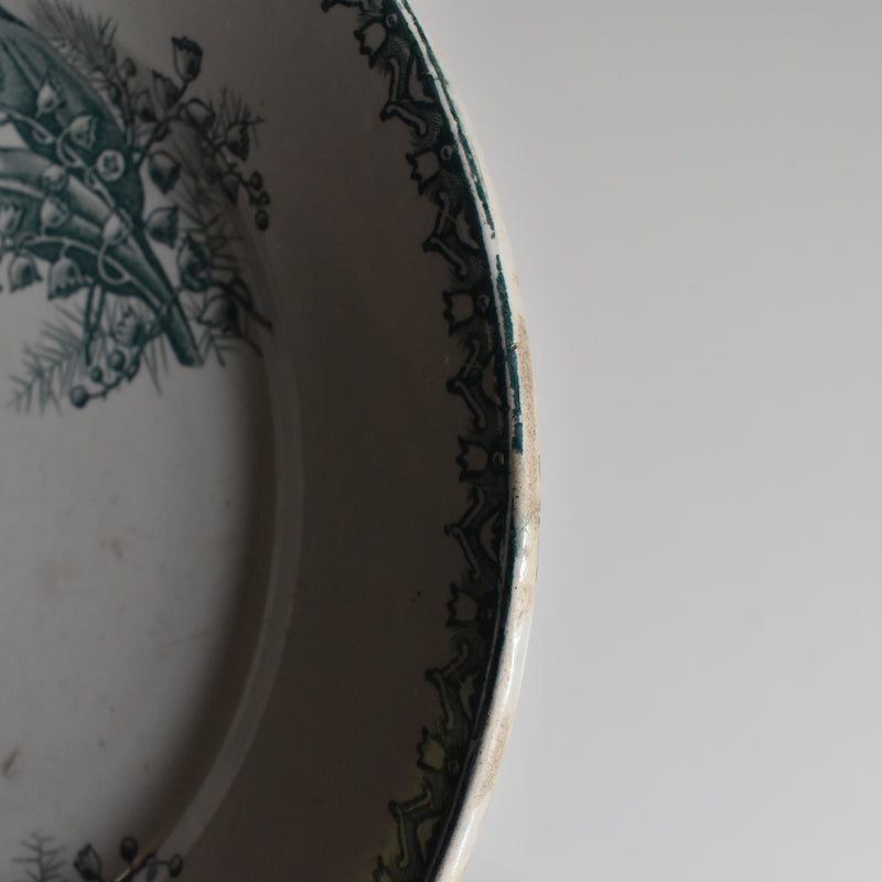 Antique serving platter, Saint-Amand et des Faïenceries de Douzies, Muguet