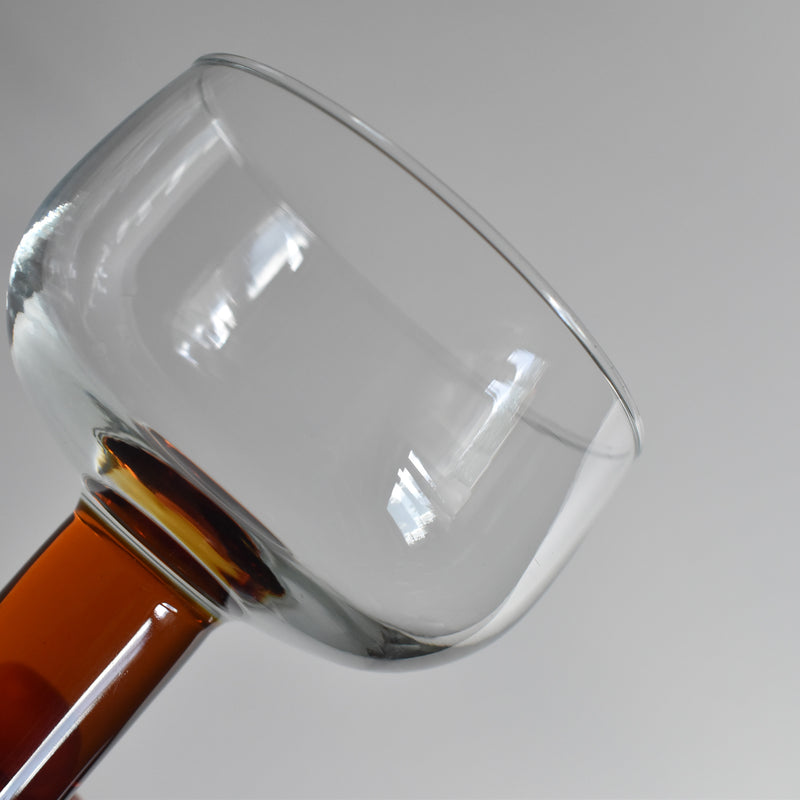 Vintage Stemmed Champagne Glass (Brown)