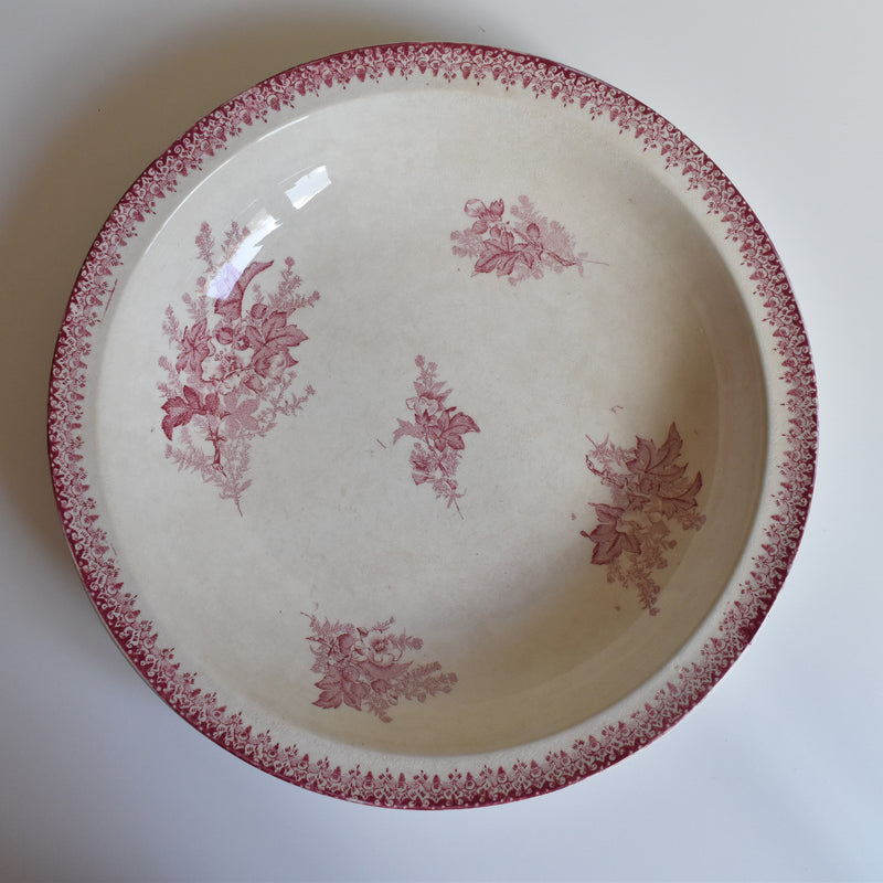 Antique Deep Dish Onand Eglantines