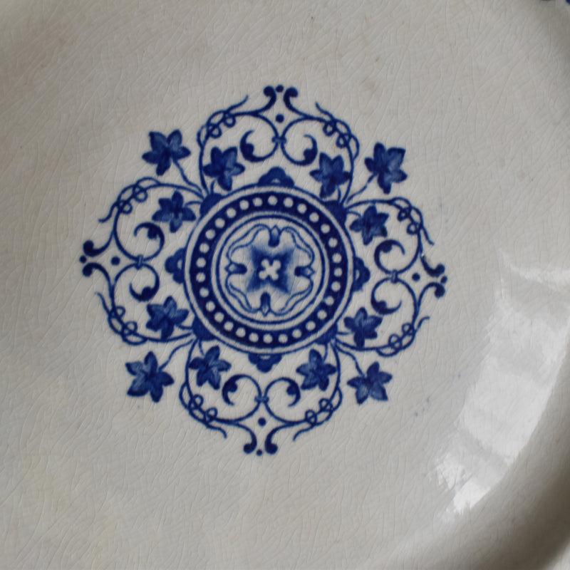 Antique Plate Bordeaux JULES VIEILLARD Louis XV B