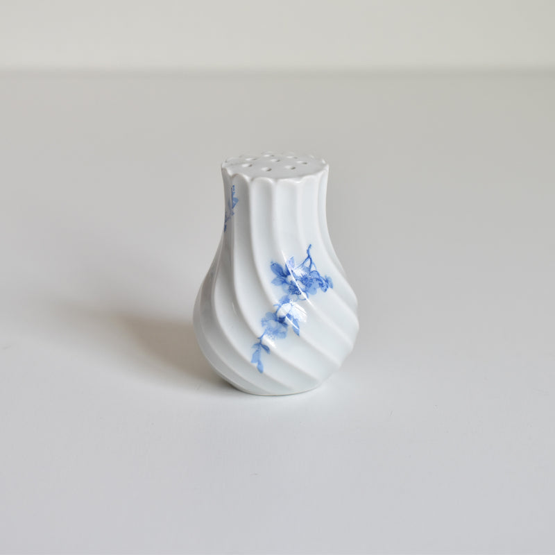 Vintage Salt Shaker, Limoges Haviland Cerisier Bleu