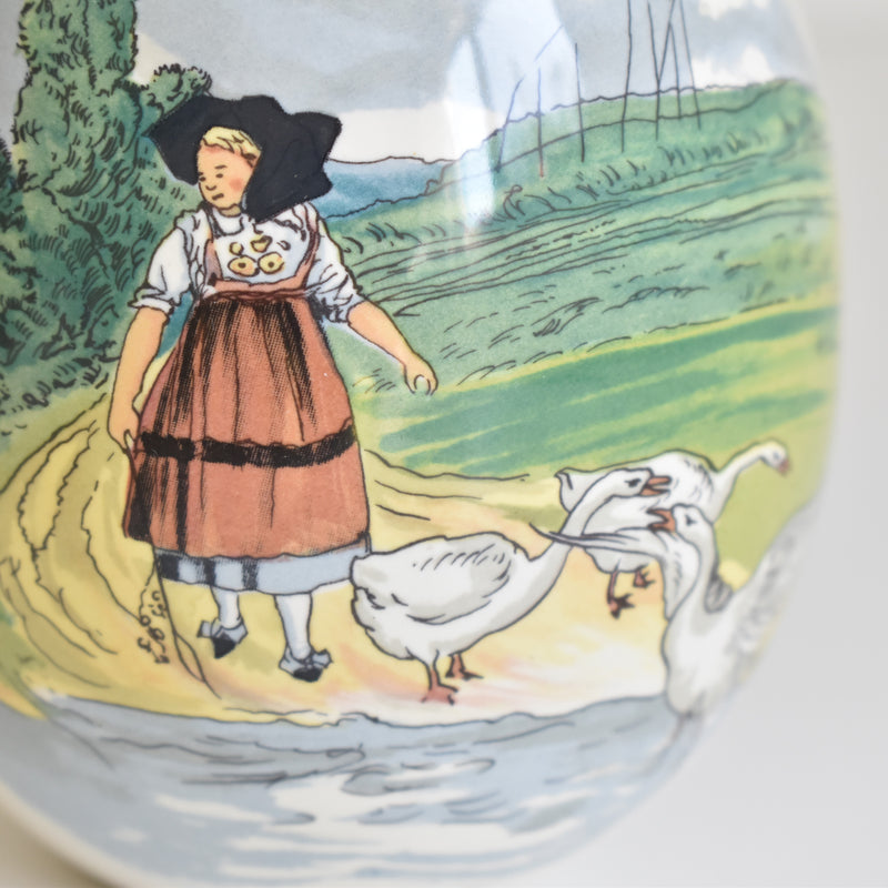 ヴィンテージ　エッグオブジェ　U&Cサルグミンヌ Obernai