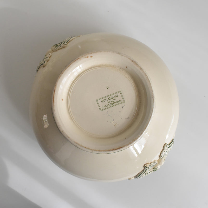 Antique soup tureen, U&C Sarreguemines, Géranium