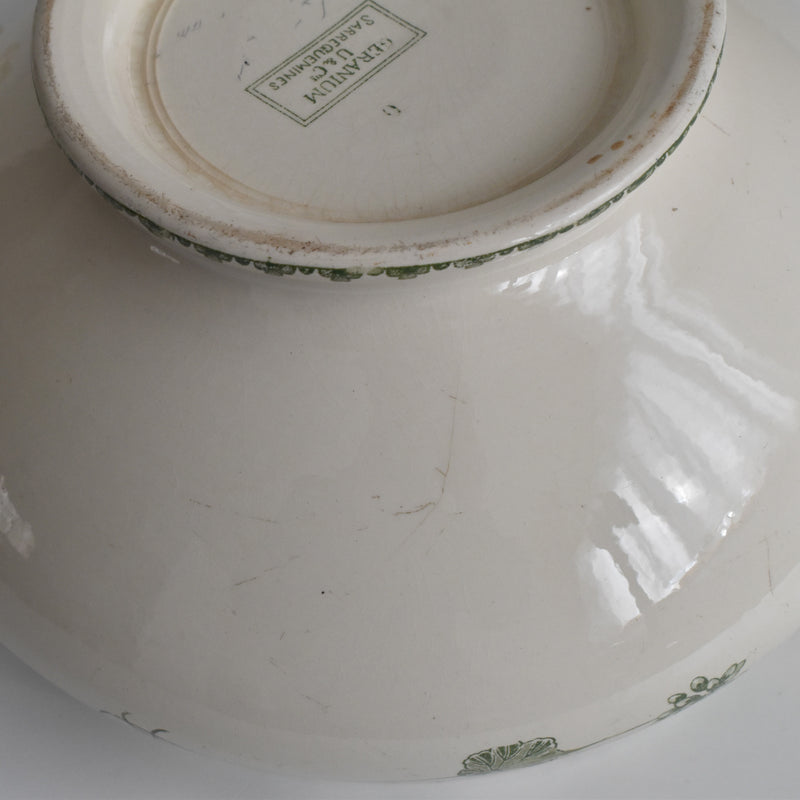 Antique soup tureen, U&C Sarreguemines, Géranium