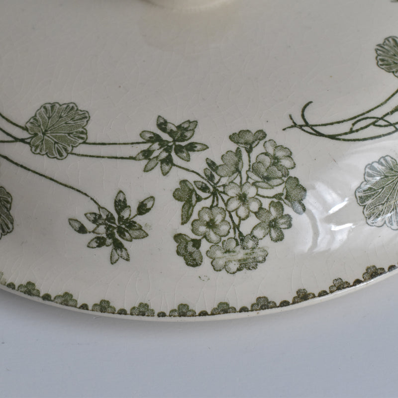 Antique soup tureen, U&C Sarreguemines, Géranium