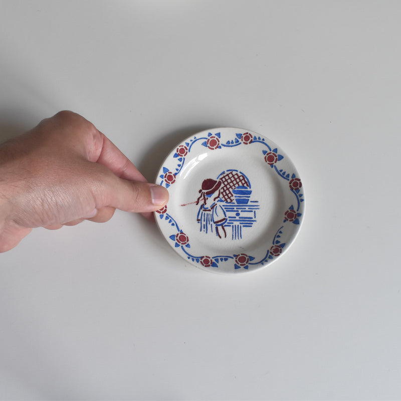 Vintage dinnerware HBCM Creil-Montereau Le petit Chaperon Rouge (Little Red Riding Hood) plate C