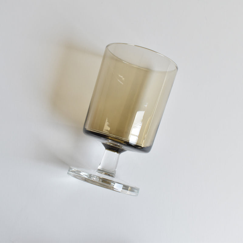 Vintage Arcoroc Cavalier Wine Glass (Gray)