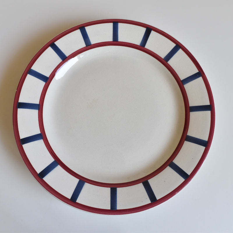 Vintage pedestal plate, HBCM (Creil-Montereua) Béarn