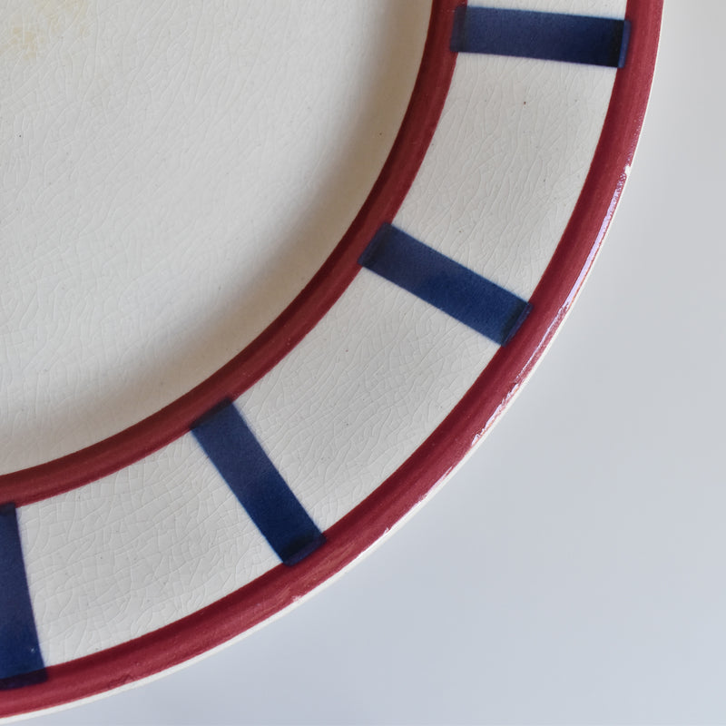 Vintage pedestal plate, HBCM (Creil-Montereua) Béarn