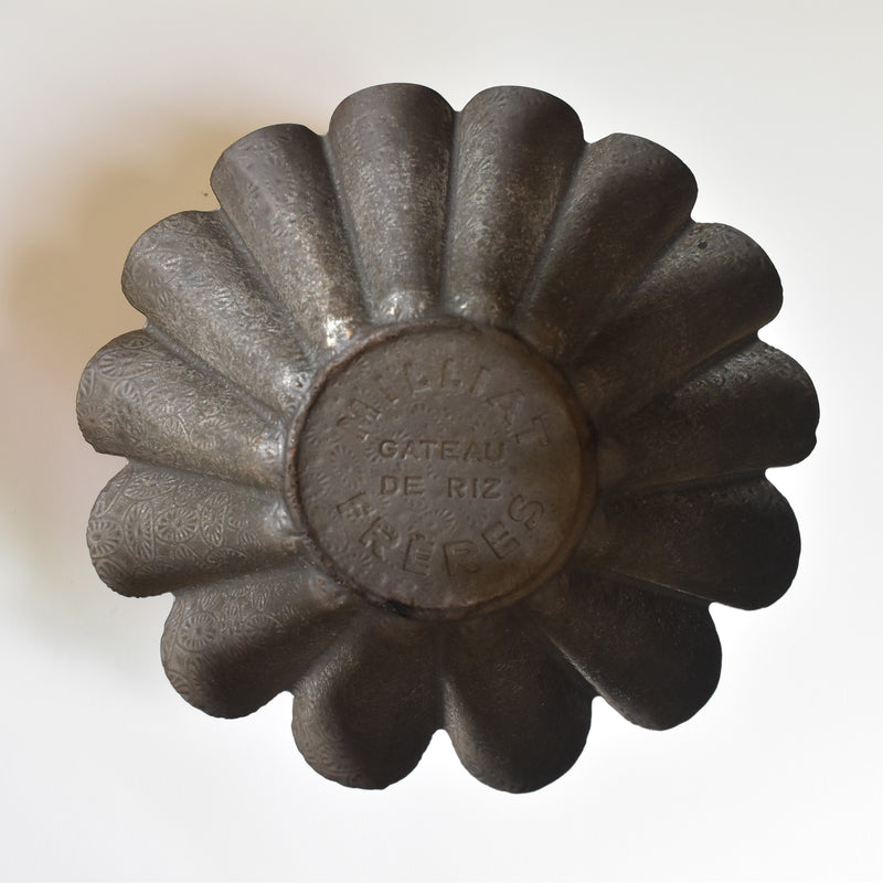 Vintage Cake Pan MILLIAT FRERES