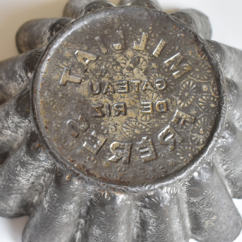 Vintage Cake Pan MILLIAT FRERES