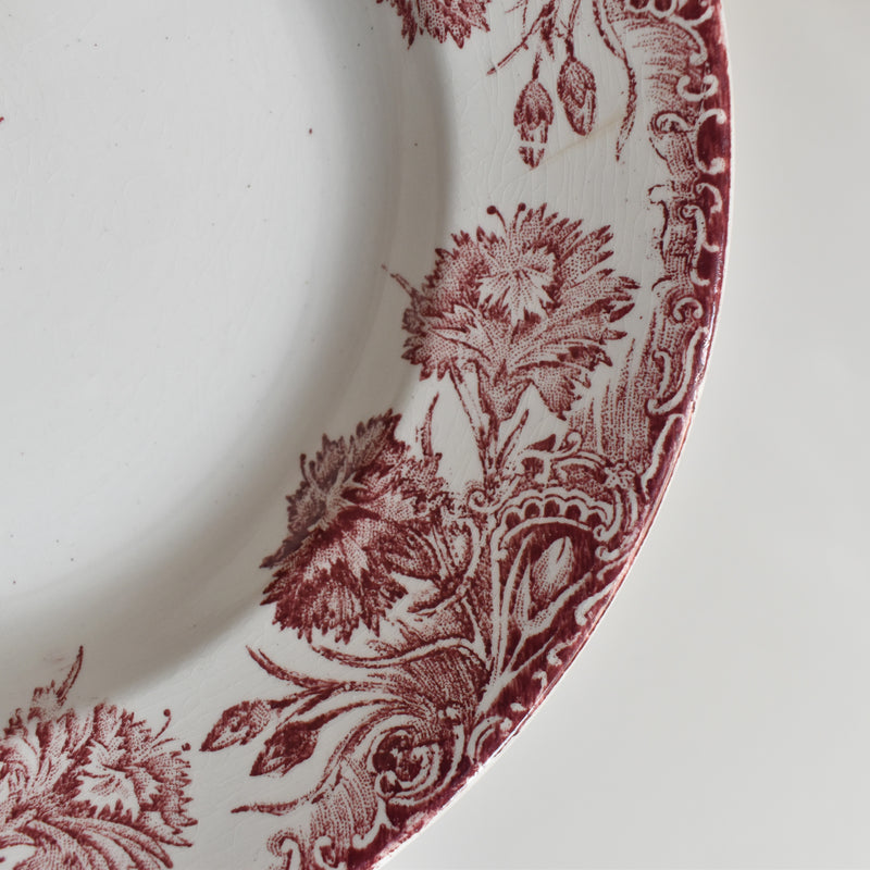 Antique Deep Dish Plate, Saint-Amand Œillets