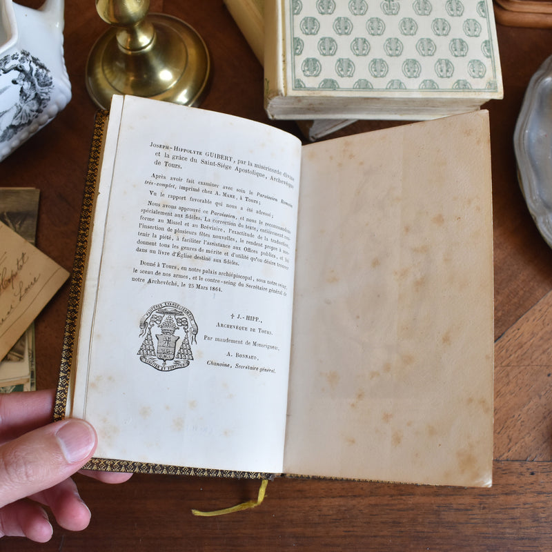 Antique book Paroissien romain tres complet
