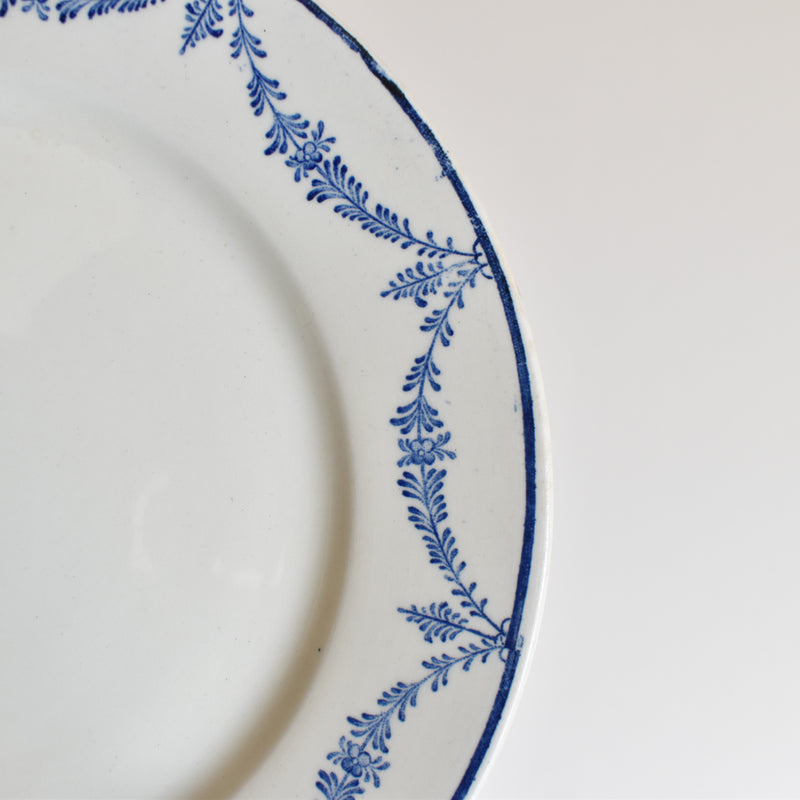 Antique plate Creil et Montereau Flandre A