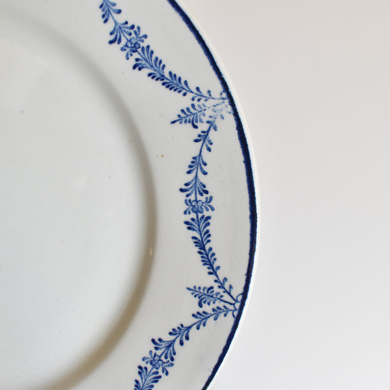 Antique plate Creil et Montereau Flandre A