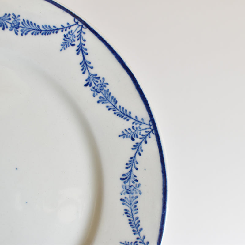 Antique plate Creil et Montereau Flandre A