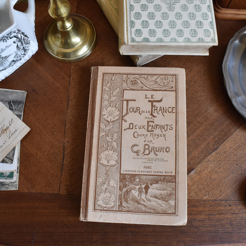 Vintage book: Le Tour de la France