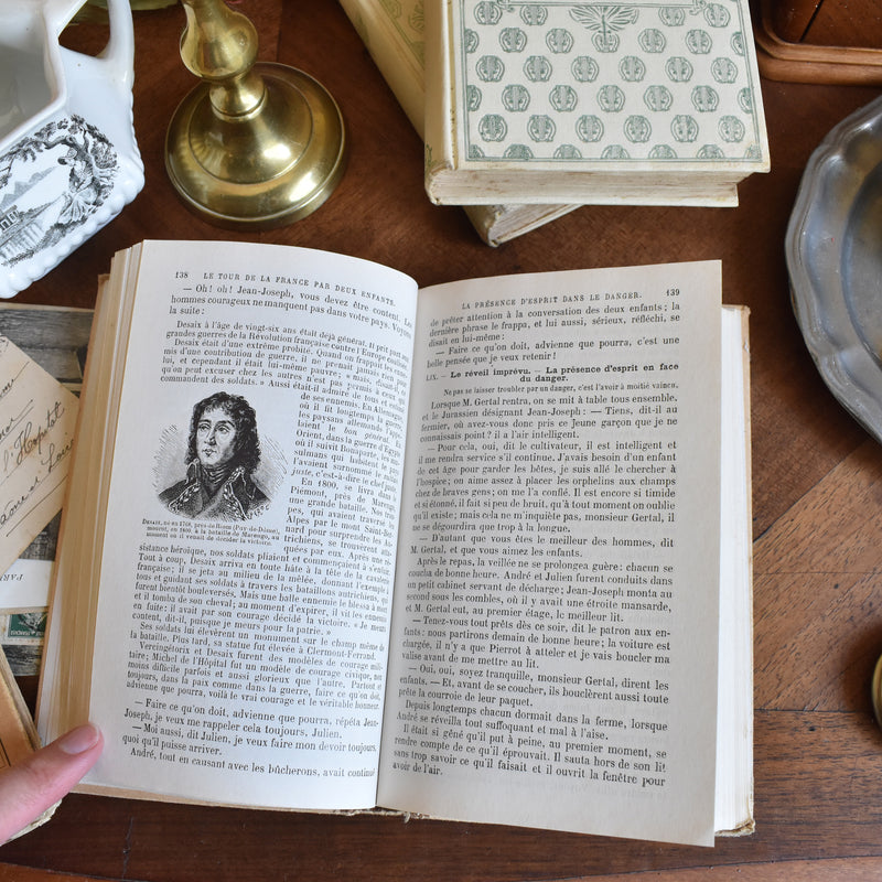 Vintage book: Le Tour de la France