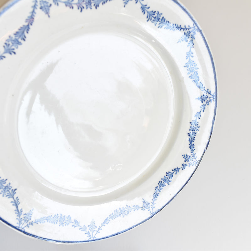 Antique Plate, Creil et Montereau, Flandre B