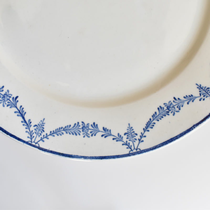 Antique Plate, Creil et Montereau, Flandre B