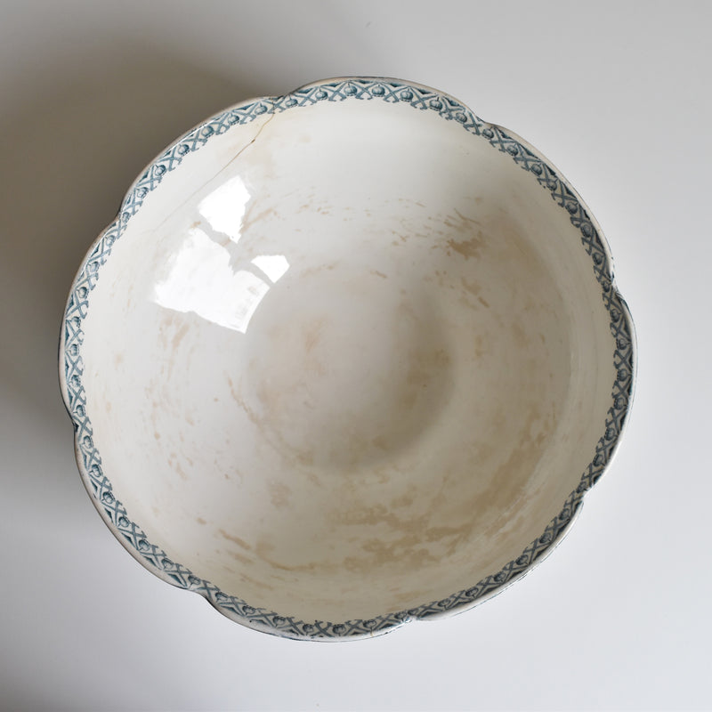 Antique Salad Bowl Ronwee Muguet (Lily of the Valley)