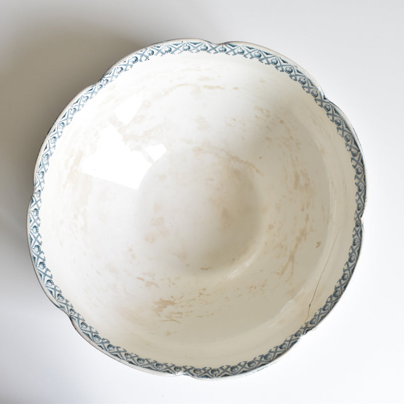 Antique Salad Bowl Ronwee Muguet (Lily of the Valley)