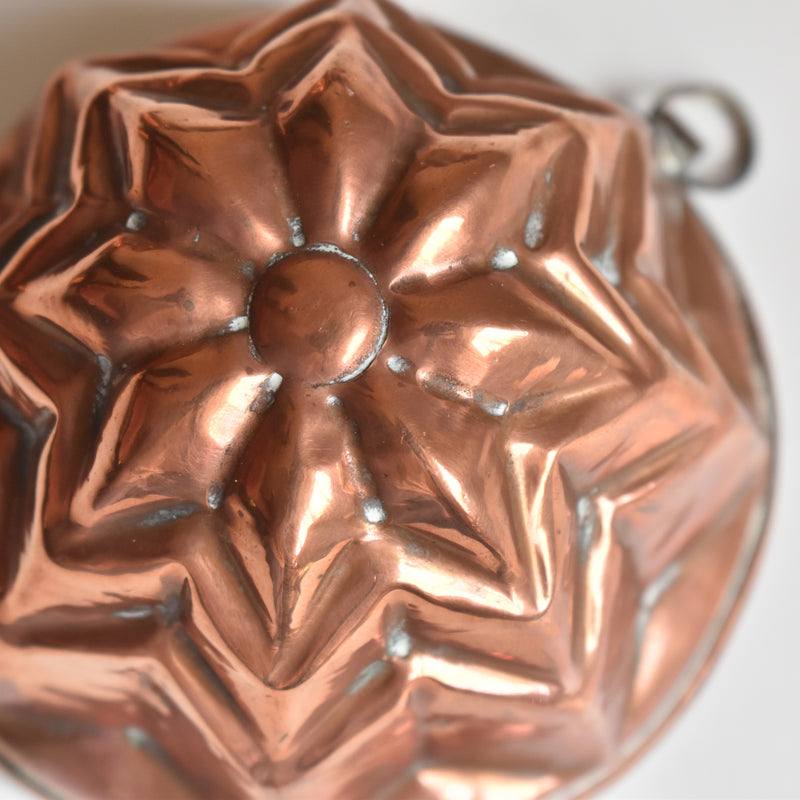 Vintage Copper Mold Cake Pan B