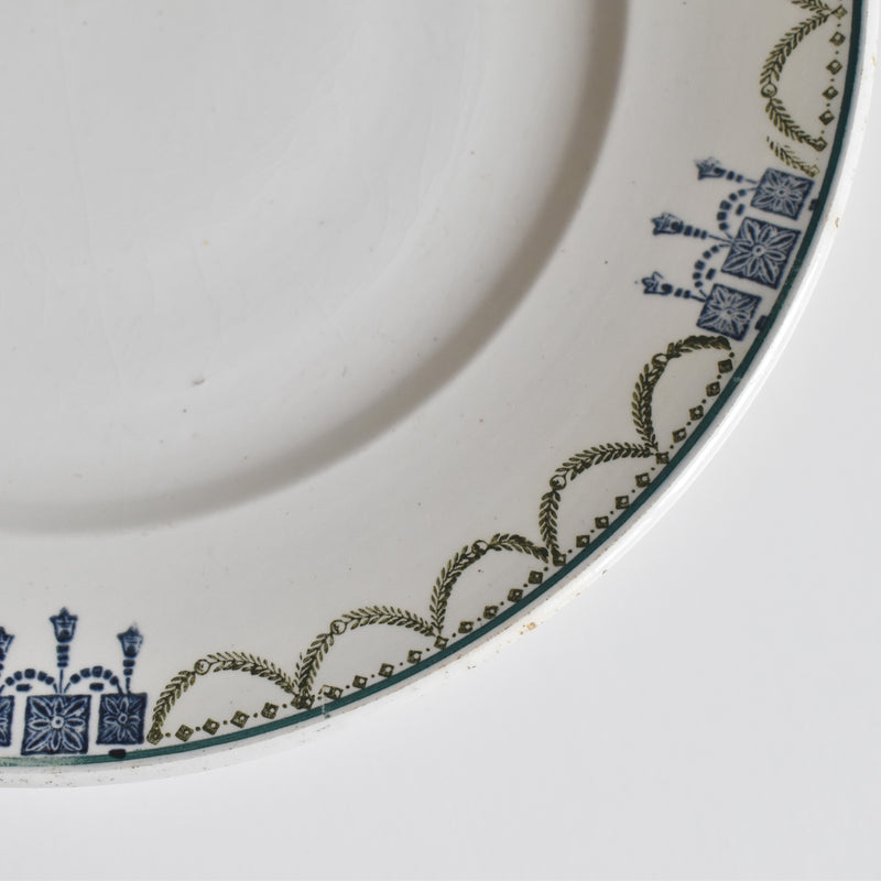 Vintage footed plate, St. Amand 6507