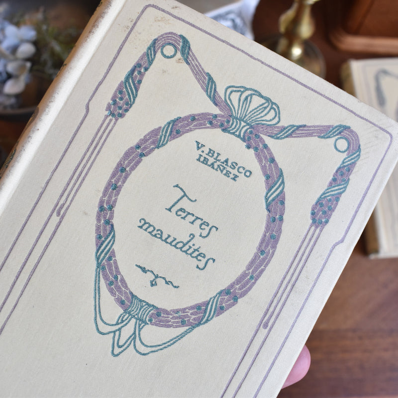 Vintage book V.Blasco Ibanez Terres maudites