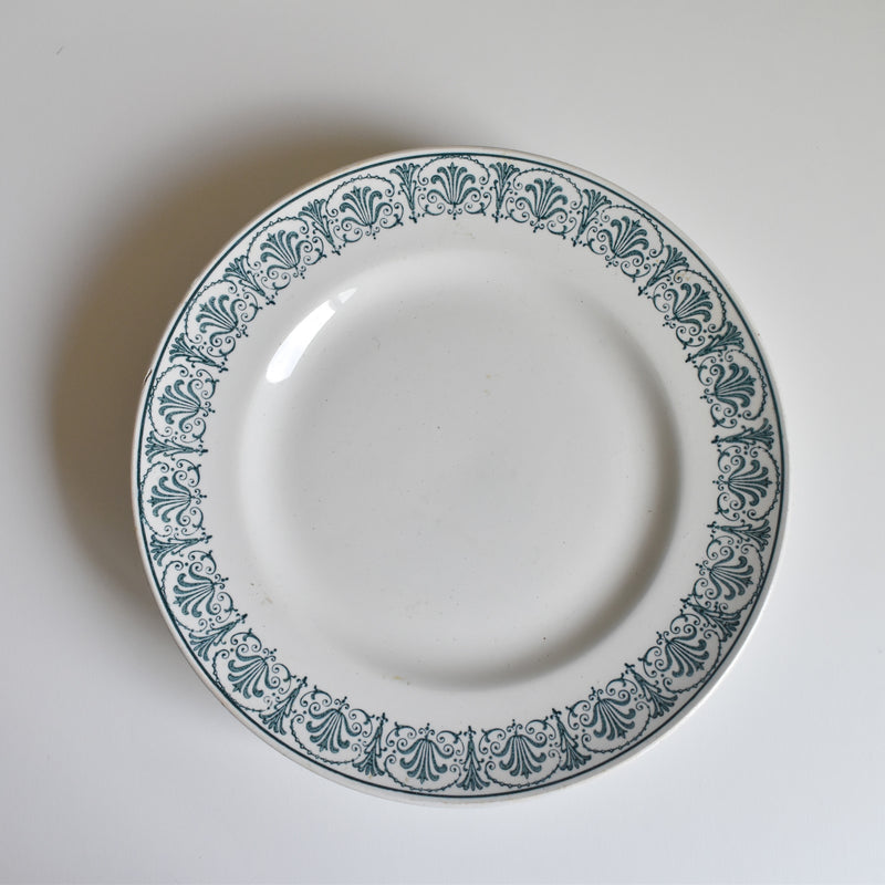 Vintage stemmed plate, Saint-Amand Nizon