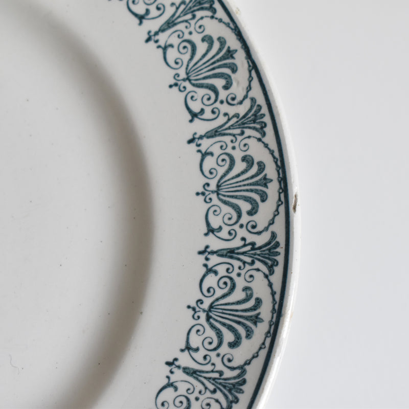 Vintage stemmed plate, Saint-Amand Nizon