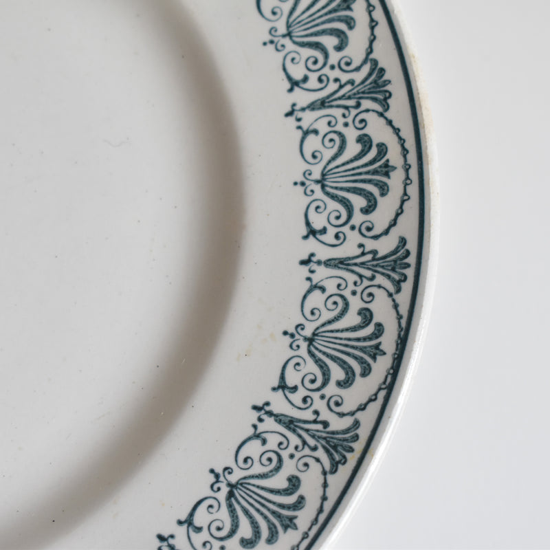 Vintage stemmed plate, Saint-Amand Nizon