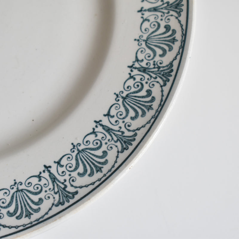 Vintage stemmed plate, Saint-Amand Nizon