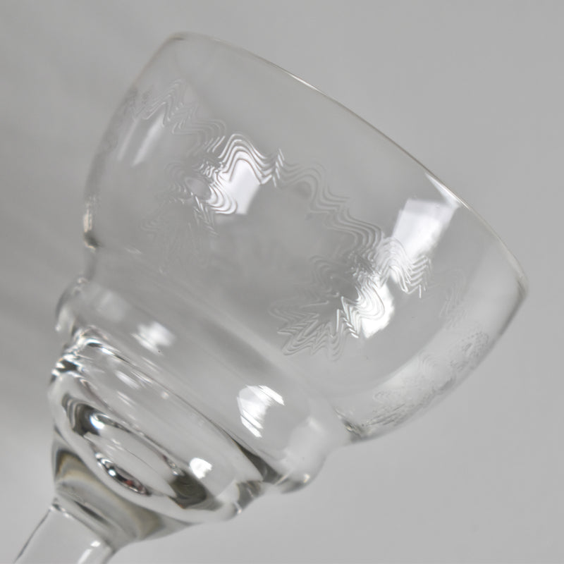 アンティーク赤ワイングラス エッチングZigZag