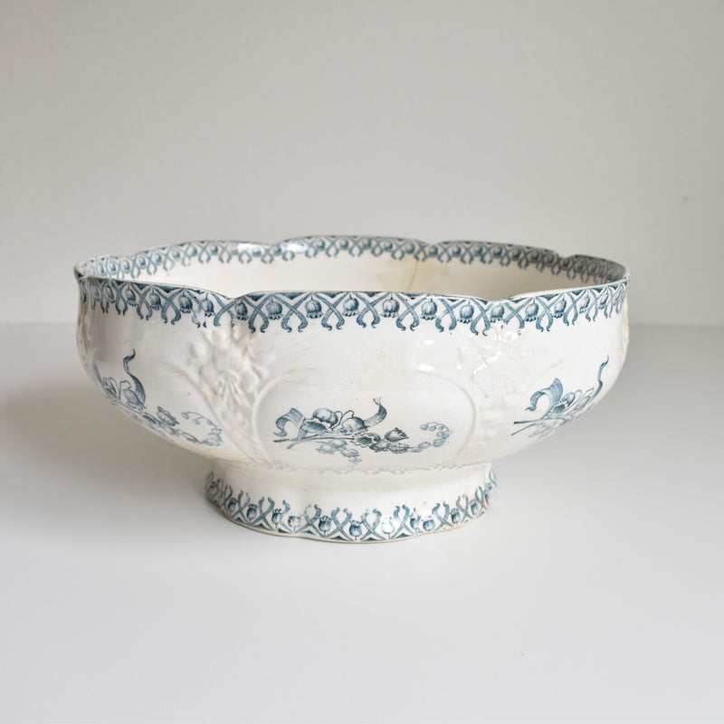 Antique Salad Bowl Ronwee Muguet (Lily of the Valley)