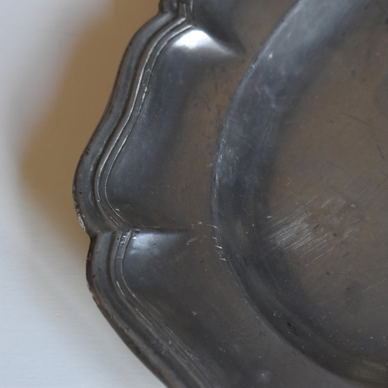 Antique Pewter Oval Flower Rim Plate B