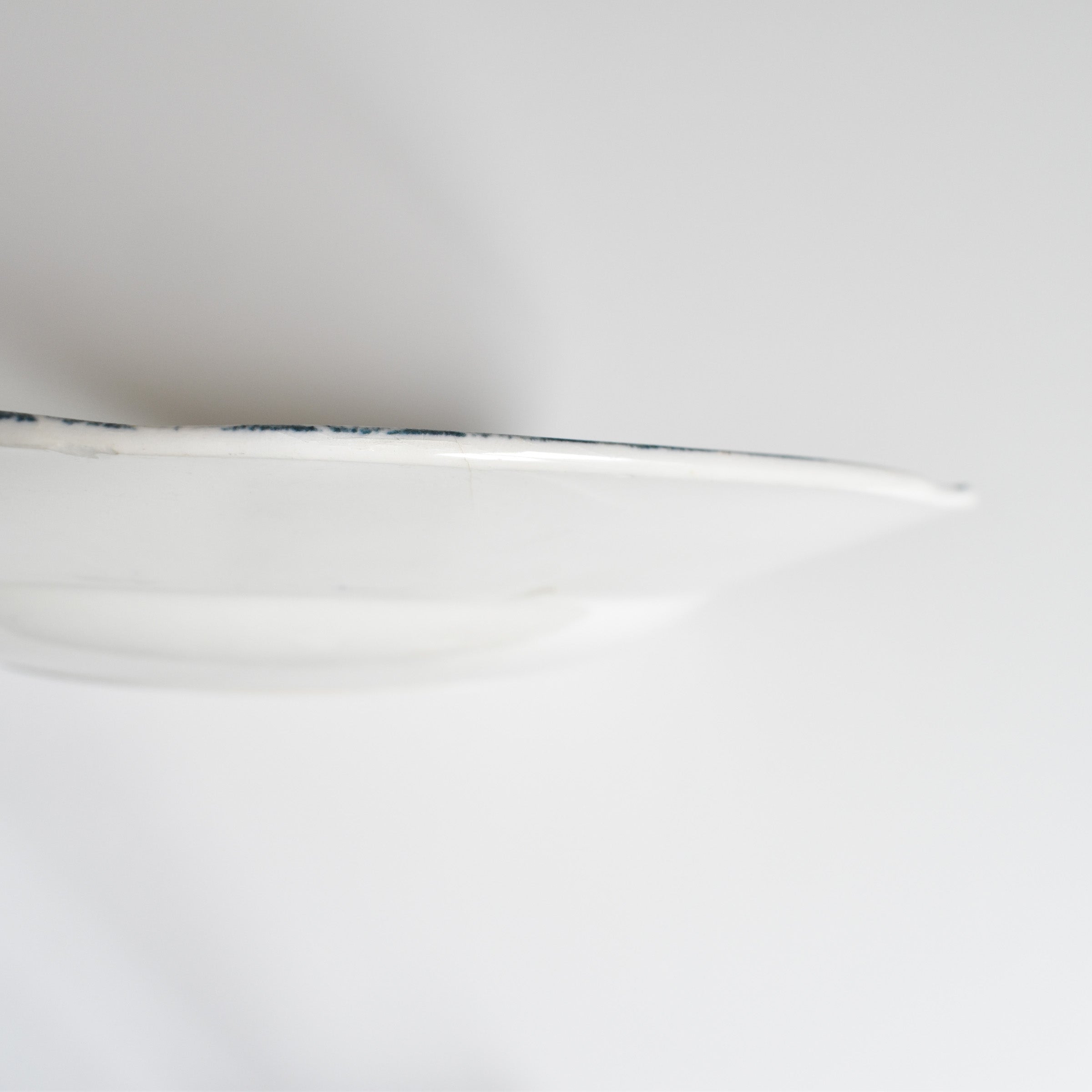 アンティーク深皿 ロンウイ Muguet（ミュゲ）鈴蘭 — Loane Interior