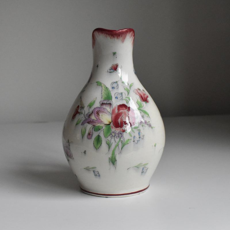Antique Pitcher, Nant-sous-Saint-Anne