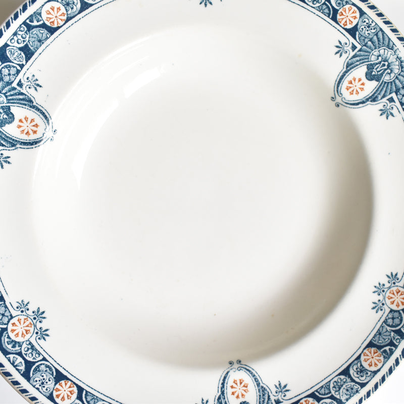 Antique Deep Plate Ronui Londres