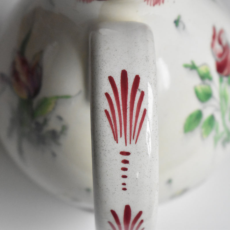 Antique Pitcher, Nant-sous-Saint-Anne