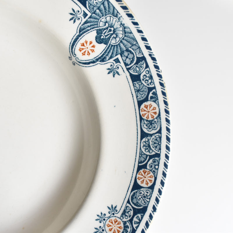 Antique Deep Plate Ronui Londres