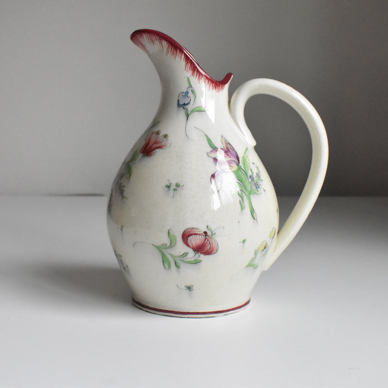 Antique Pitcher, Nant-sous-Saint-Anne