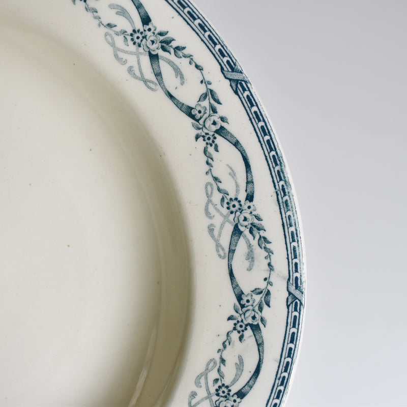 Antique Deep Dish Sarreguemines Récamier A