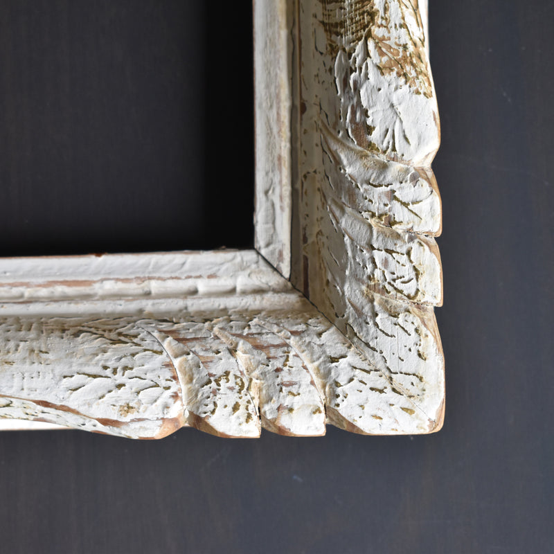 Vintage Frame White