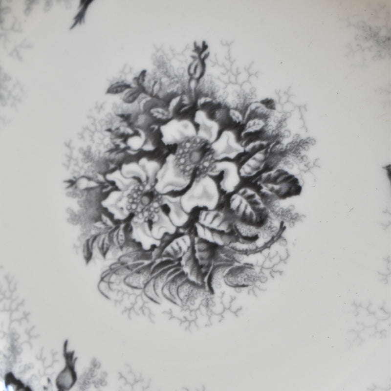アンティーク深い大皿 K&Gリュネヴィル Jardinière (黒）
