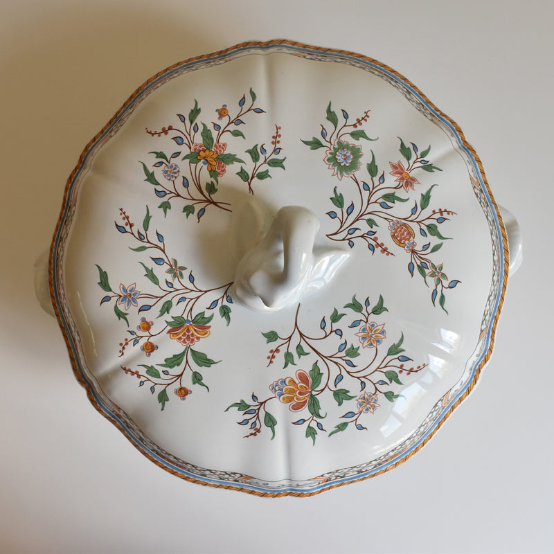 Vintage Tureen Gien Rouen "Au Sainfoin" (On display at the Osaka store)