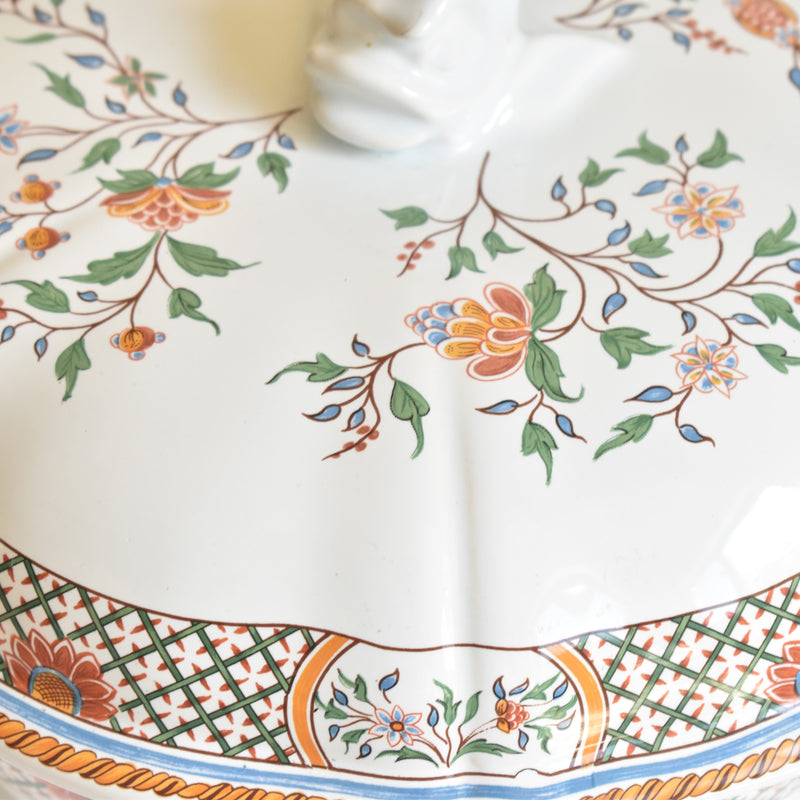 Vintage Tureen Gien Rouen "Au Sainfoin" (On display at the Osaka store)