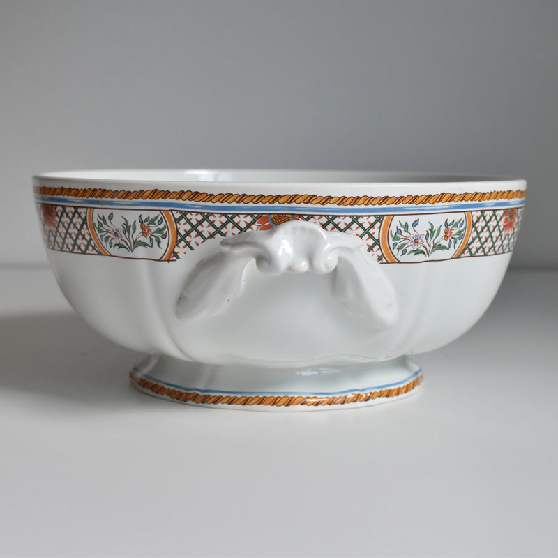Vintage Tureen Gien Rouen "Au Sainfoin" (On display at the Osaka store)