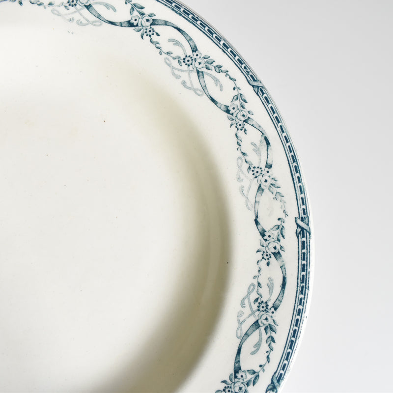 Antique deep dish, Sarreguemines Récamier D
