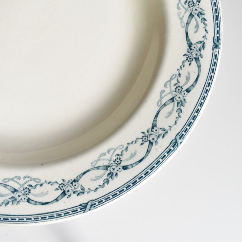Antique deep dish, Sarreguemines Récamier D